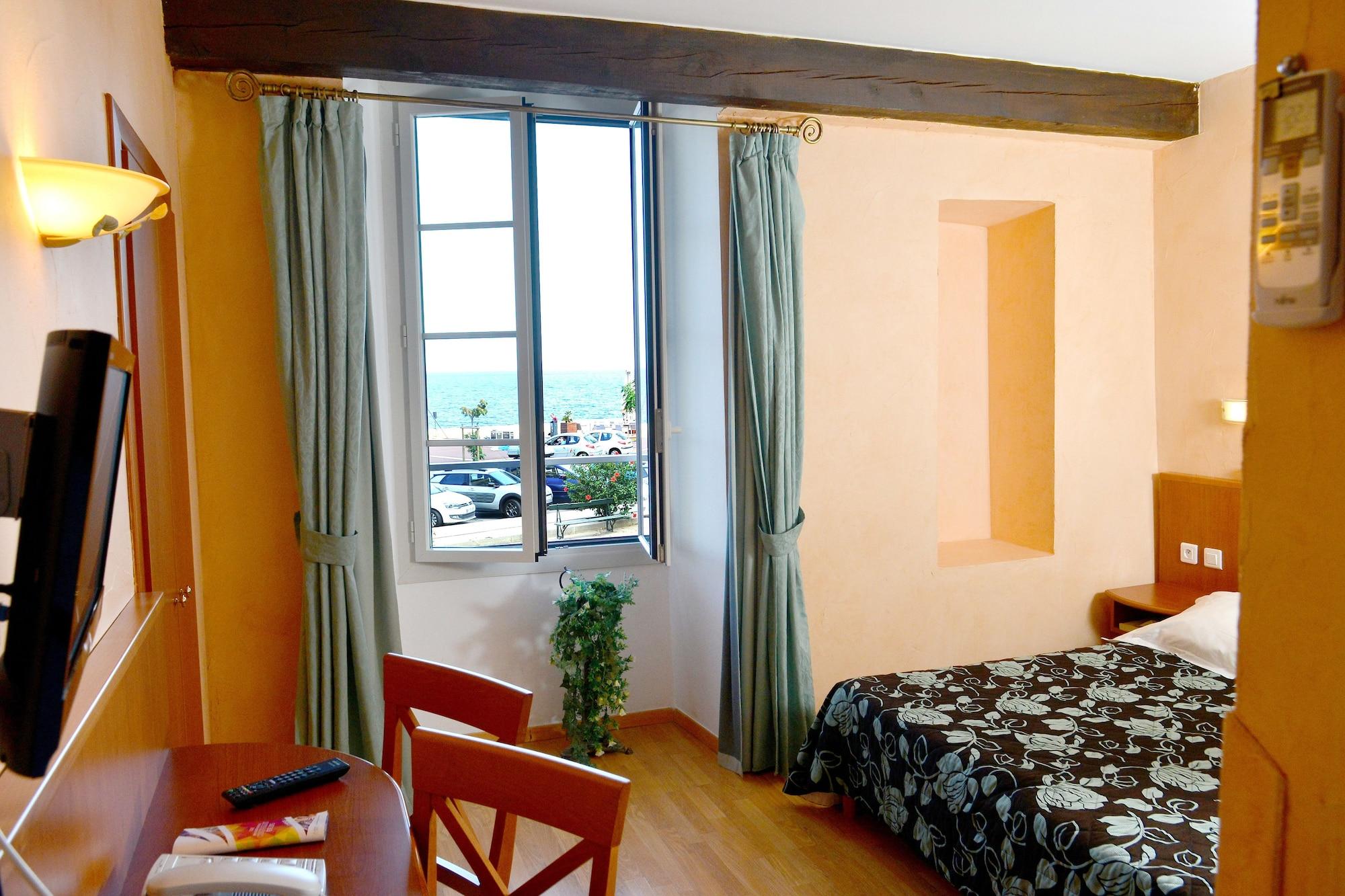 Hotel Posta Vecchia Бастия Экстерьер фото