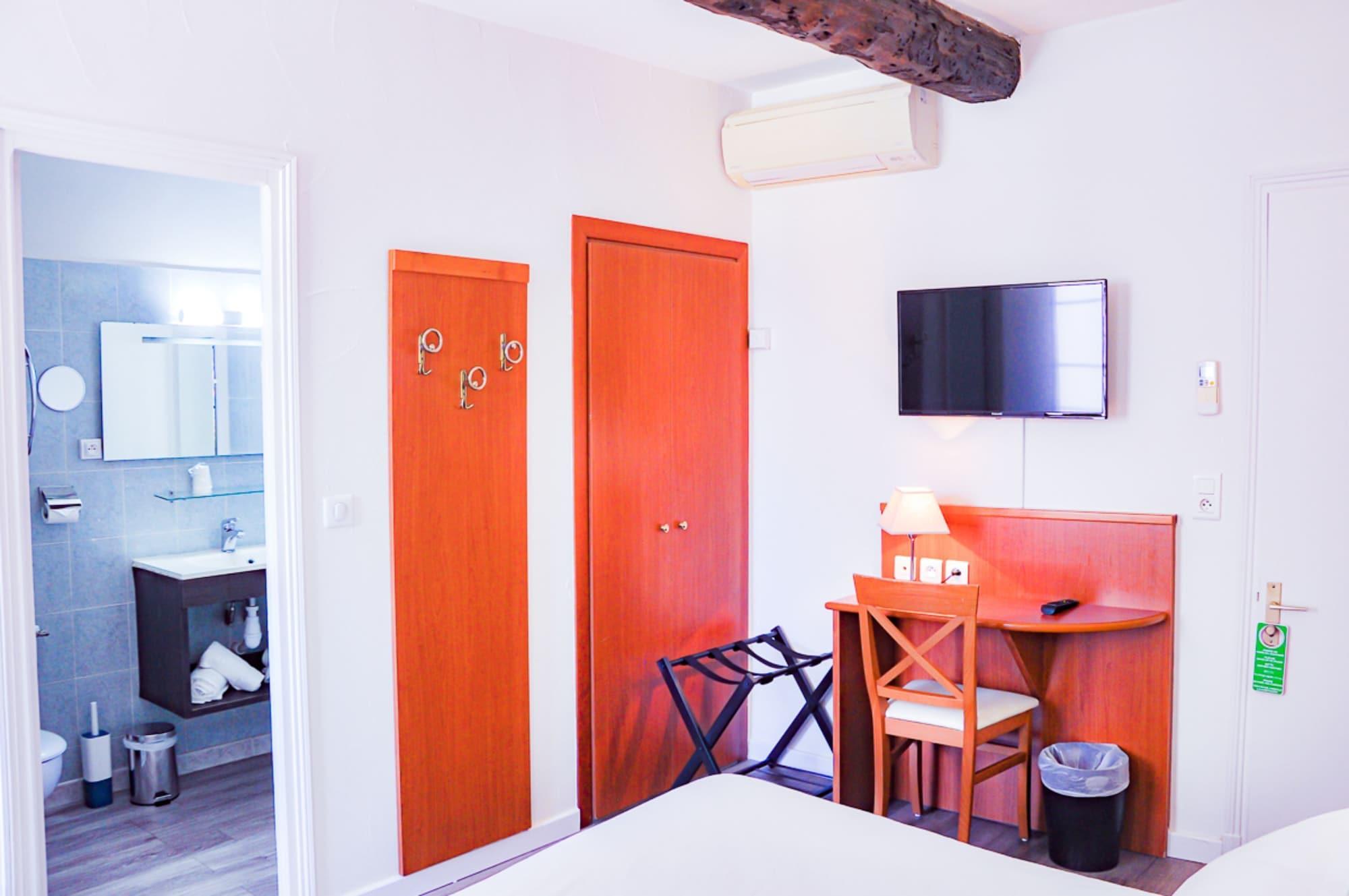 Hotel Posta Vecchia Бастия Экстерьер фото