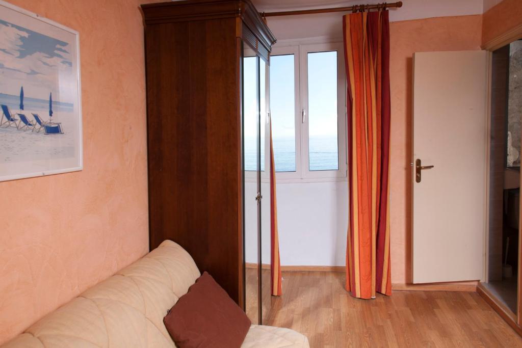 Hotel Posta Vecchia Бастия Экстерьер фото